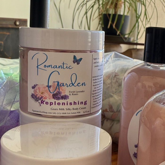Romantic Garden Replenishing Goats Milk Silky Body Cream