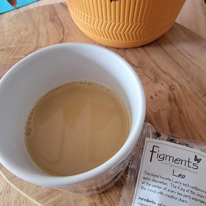 milk with Zodiac - Leo - Oolong/Rooibos Tea