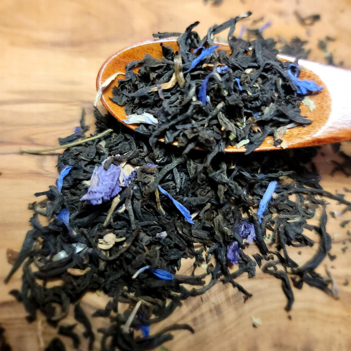 scoop of Dorian Grey Black Tea