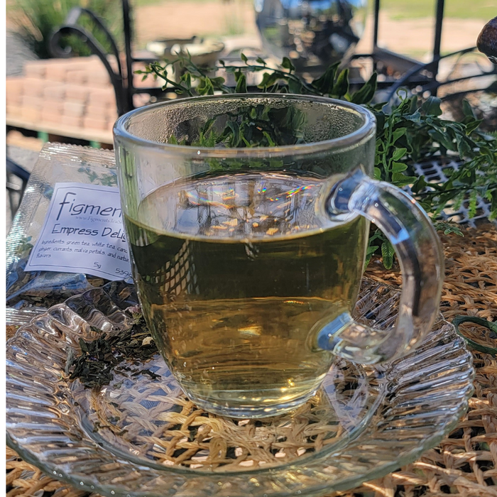 cup of Empress Delight Green/White Tea