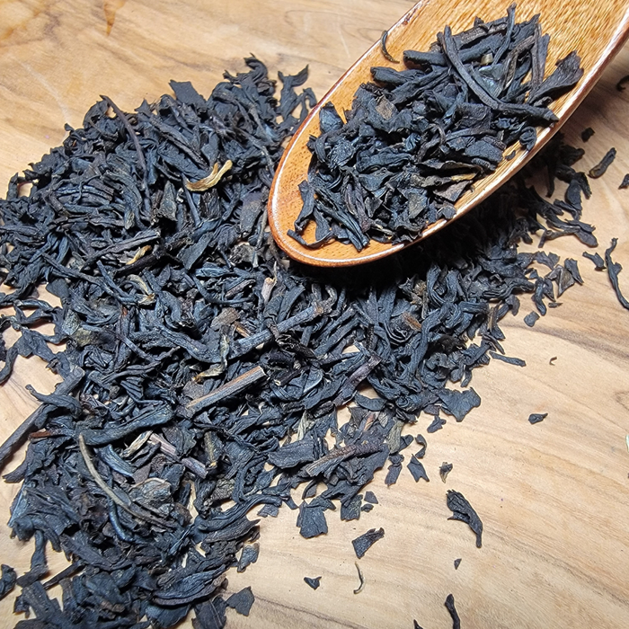scoop of French Caramel Crème Brûlée Black Tea