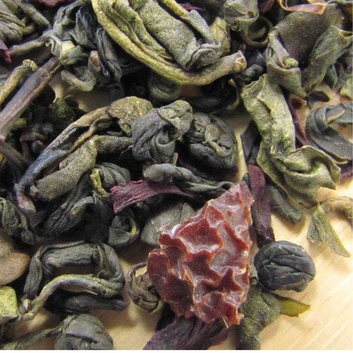 Pomegranate Hibiscus Green Tea