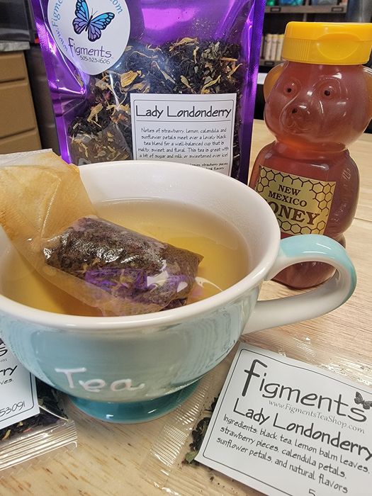 steeping Lady Londonderry Black Tea