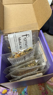 open box of Full day support 